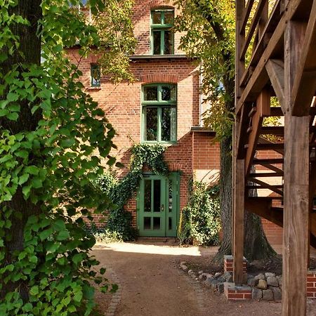 Gasthaus Und Pension "Zum Hauenden Schwein" เวอร์ลิทซ์ ภายนอก รูปภาพ